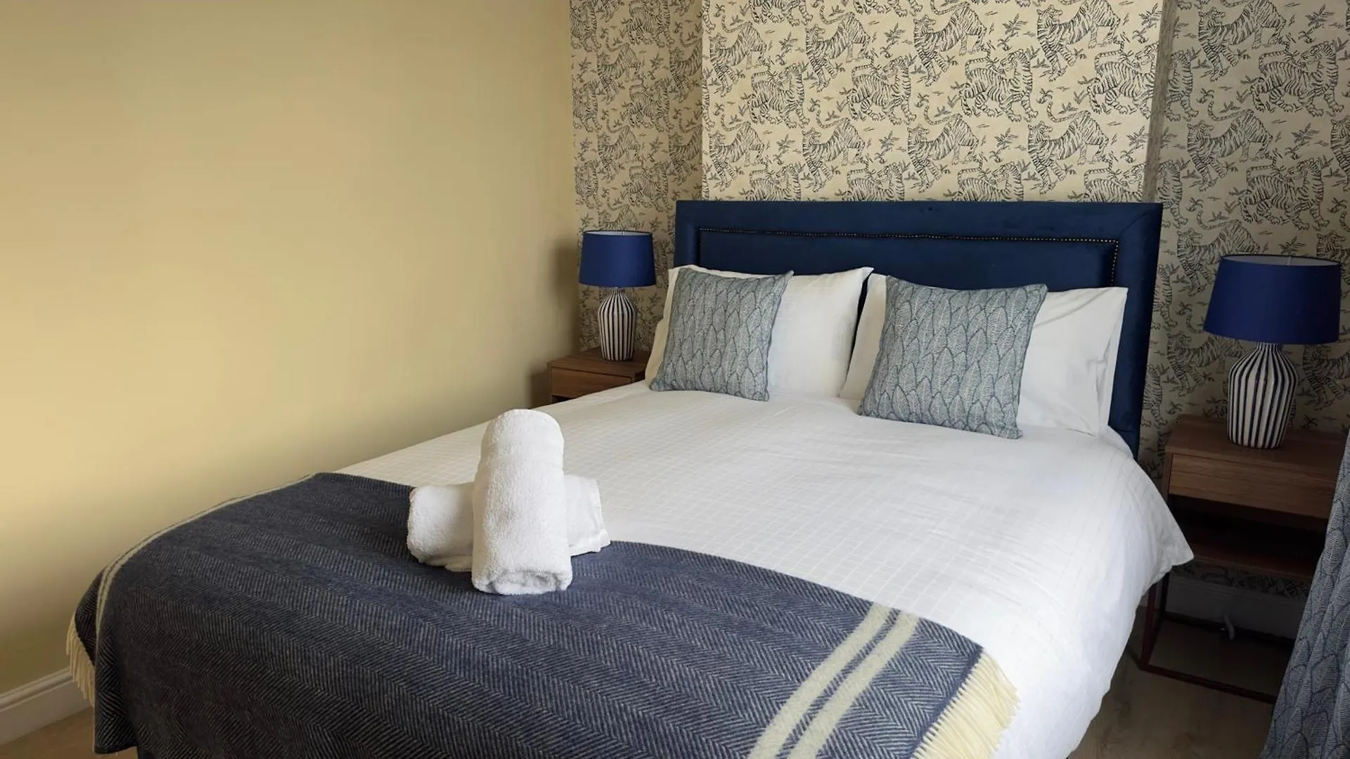 House Sleeps 10-Garden-Parking-Nearbarryisland Villa Flemingston 0*,