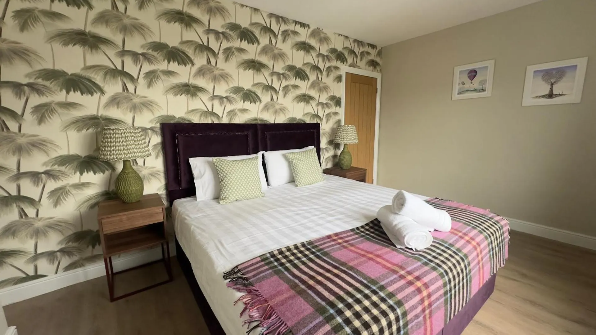 House Sleeps 10-Garden-Parking-Nearbarryisland Villa Flemingston